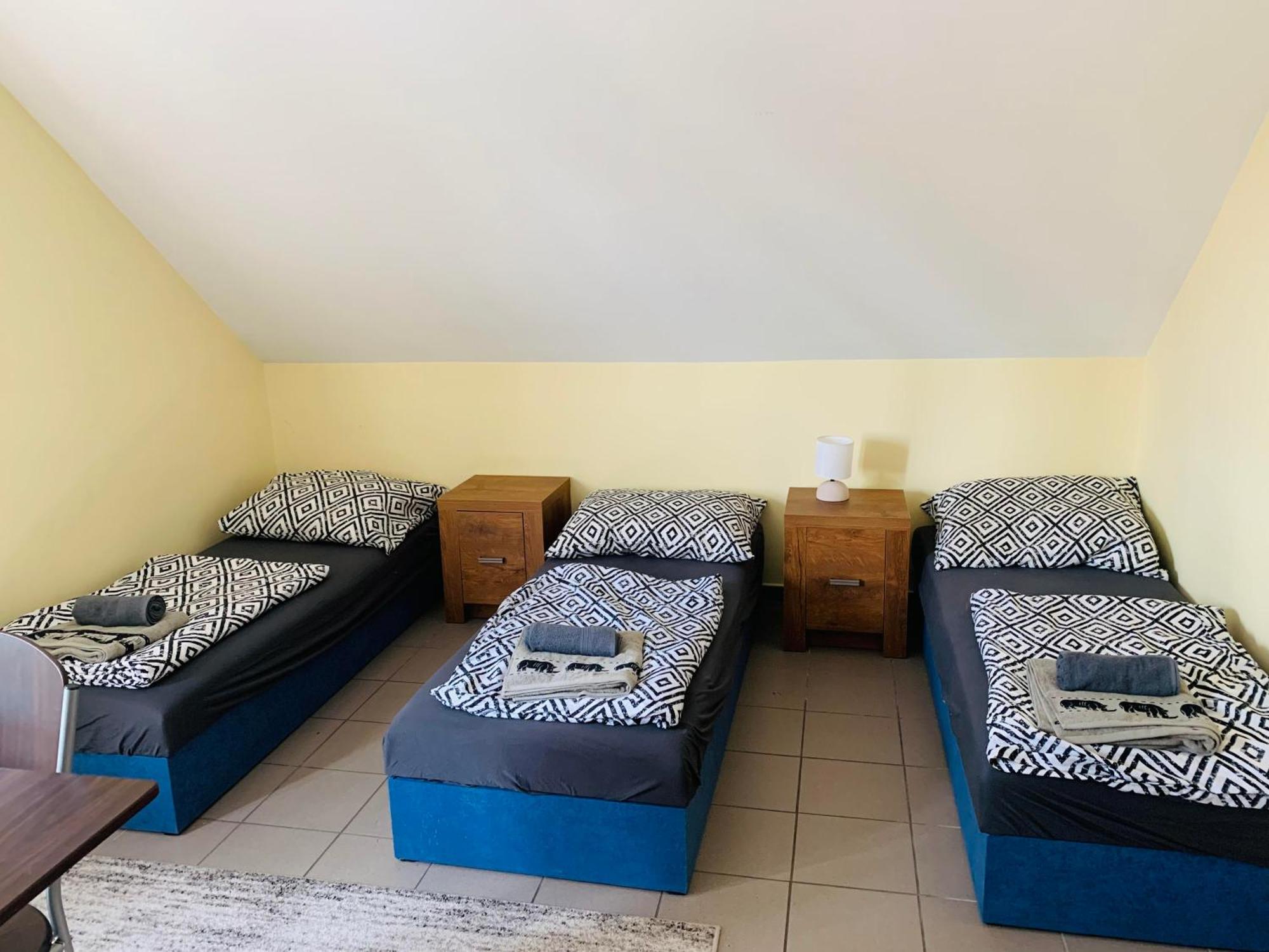 Balaton Grill Hostel Siófok Kültér fotó